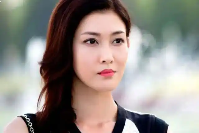 回家的诱惑主演李彩桦离婚