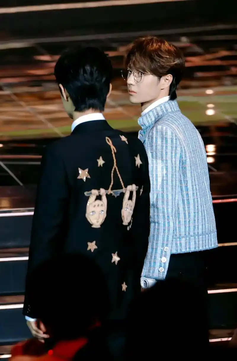 那些神级匹配的背影.#神级现场 #魅力十足 #王一博肖战 # - 抖音