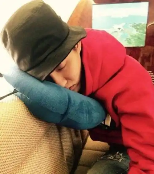 杨洋张艺兴吴亦凡王嘉尔王俊凯陈伟霆 男神睡颜大pk