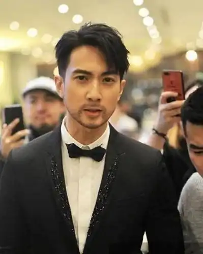 张翰留胡子被吐槽油腻娱乐圈不适合留胡子的男明星还有这些