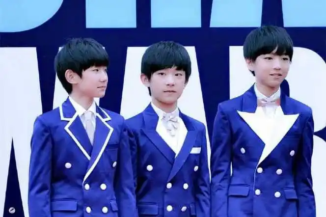 三小只出道三小只出道6年王俊凯王源易烊千玺同框