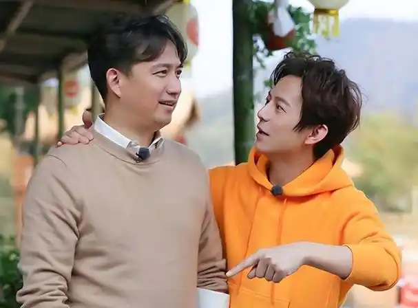 回顾人前小演员人后是大学老师的明星学生占据娱乐圈半壁江山