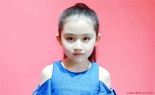 很多的明星的被死亡,只是没想到"魔爪"也伸向了像王亭文这样的小童星