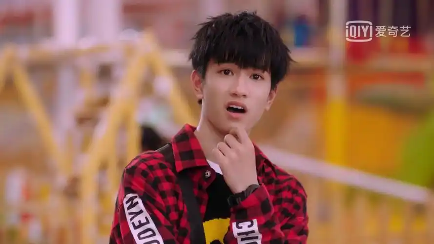 敖子逸可二改图 - 堆糖,美图壁纸兴趣社区