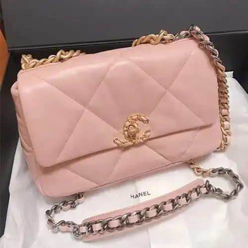 欧阳娜娜同款小香风包包女2021新款潮百搭斜挎真皮软皮菱格链条包