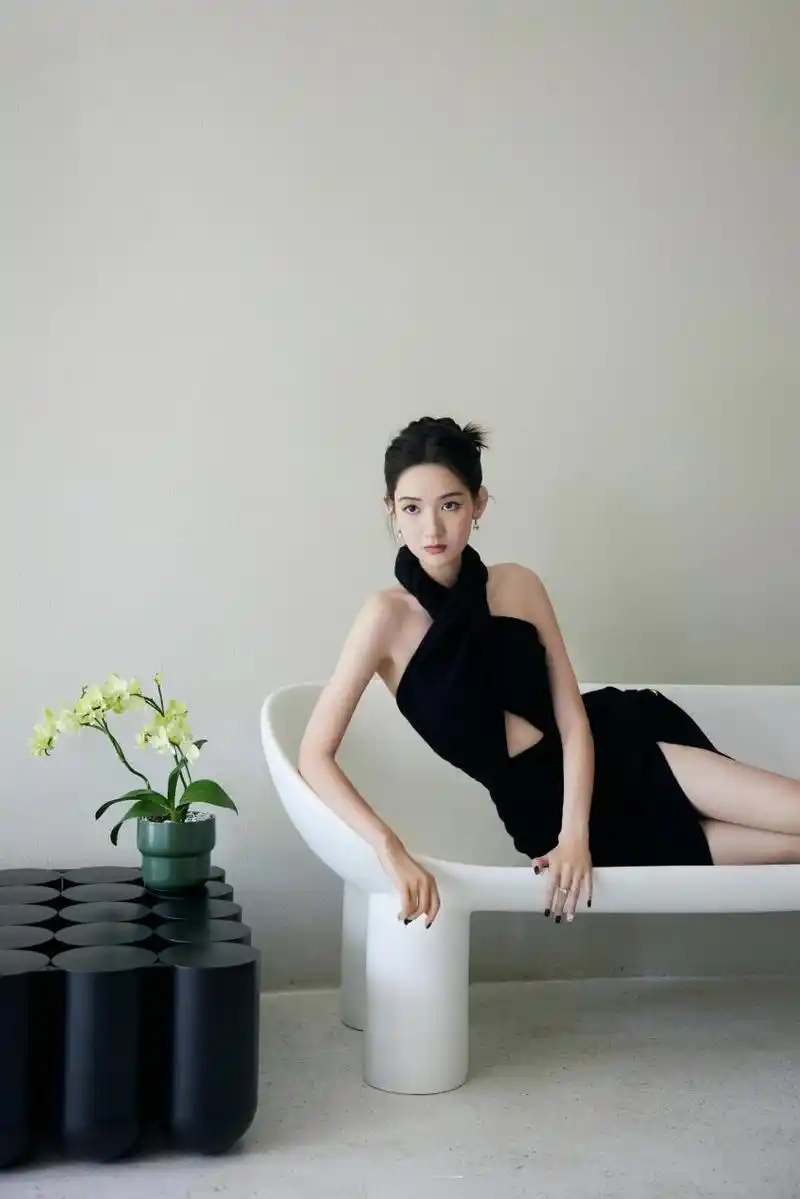 无法抗拒!王玉雯身材风格揭秘,让你心动不已!