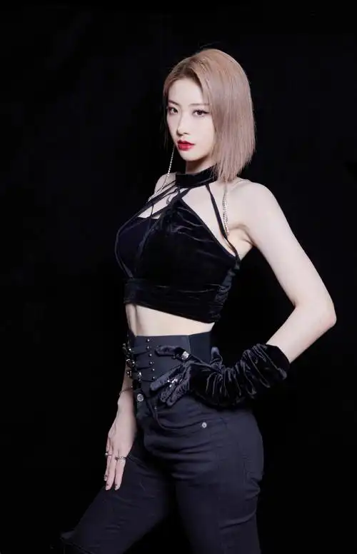 向前吧@the9-喻言,在#微博之夜#遇见美好,保持初心,继续奔跑,未来在等