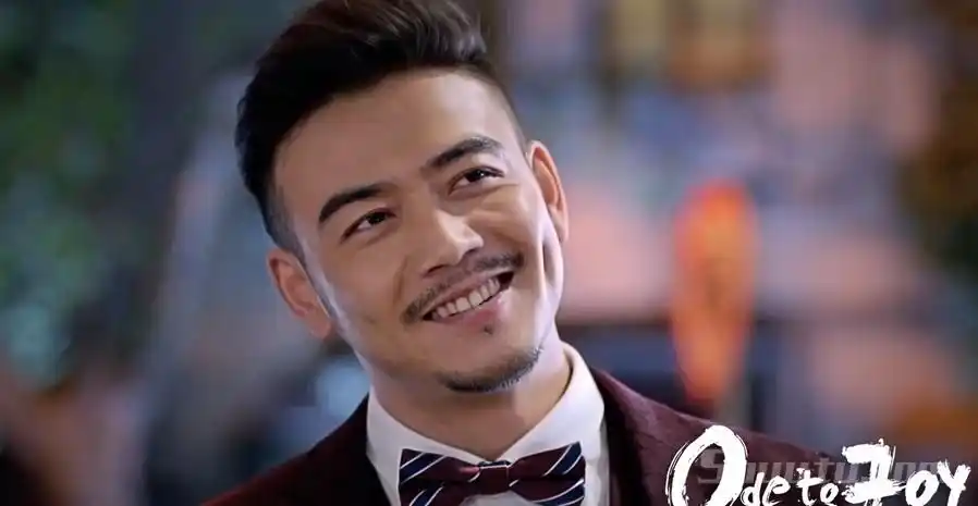 欢乐颂主演杨烁剧照霸道总裁的幸福微笑型男大叔欢乐颂男演员杨烁