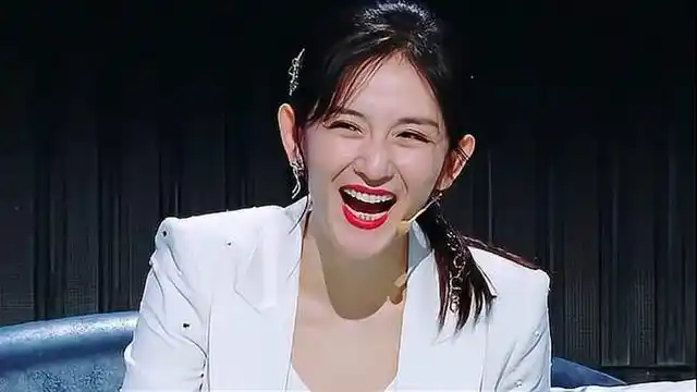 檀健次小品太新潮了,包袱笑料连环爆,谢娜笑到停不下来