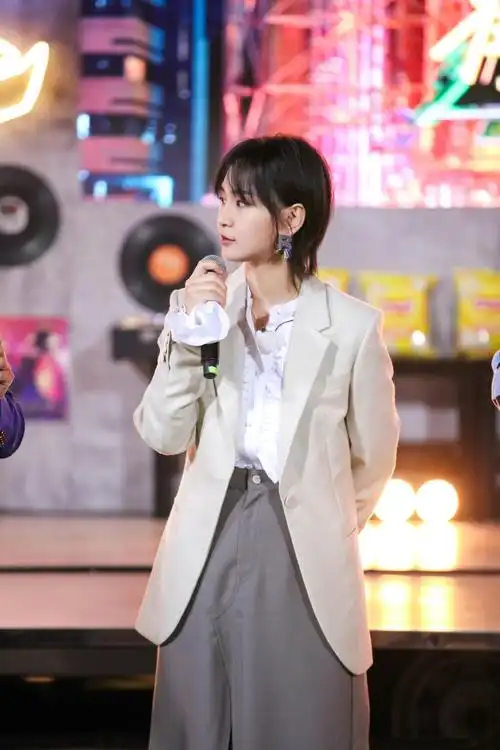 周笔畅《街头音浪》完美收官 用歌声传递音乐故事