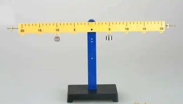 杠杆尺设计中可以省去平衡螺母吗