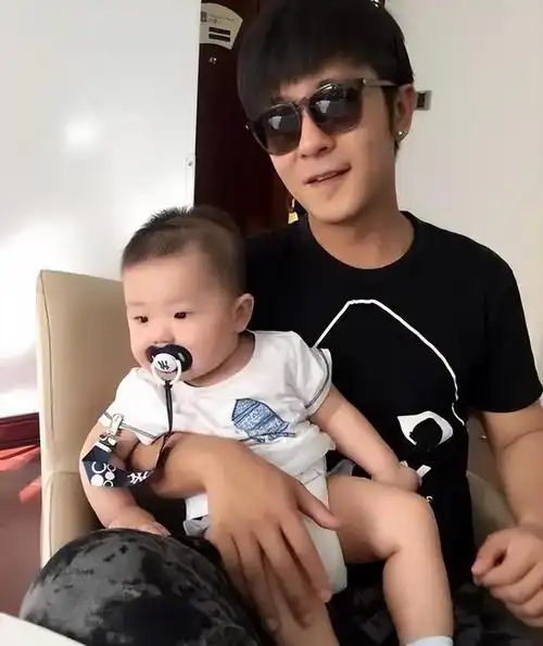 林雨申是星二代亦是实力派出道多年不炒作中年走红