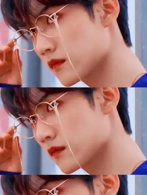 周柯宇眼镜杀,满满的初恋感,果然嘉行的眼光就是好