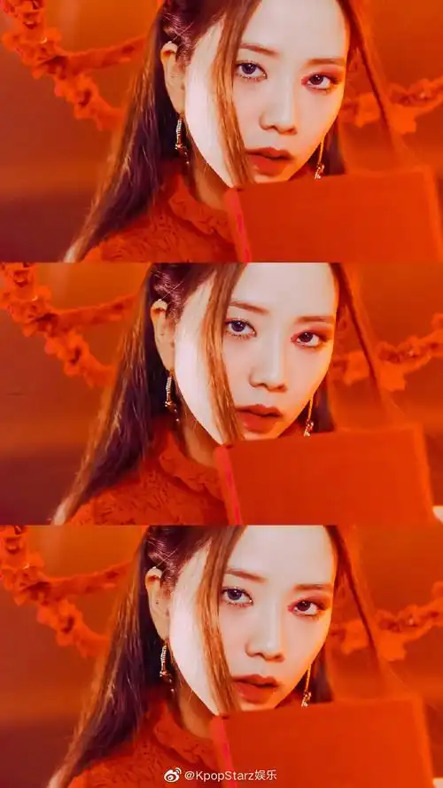 金智秀红衣造型