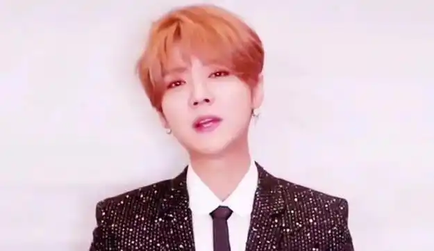 鹿晗的背景到底有多牛各界狗仔队都扒不出来