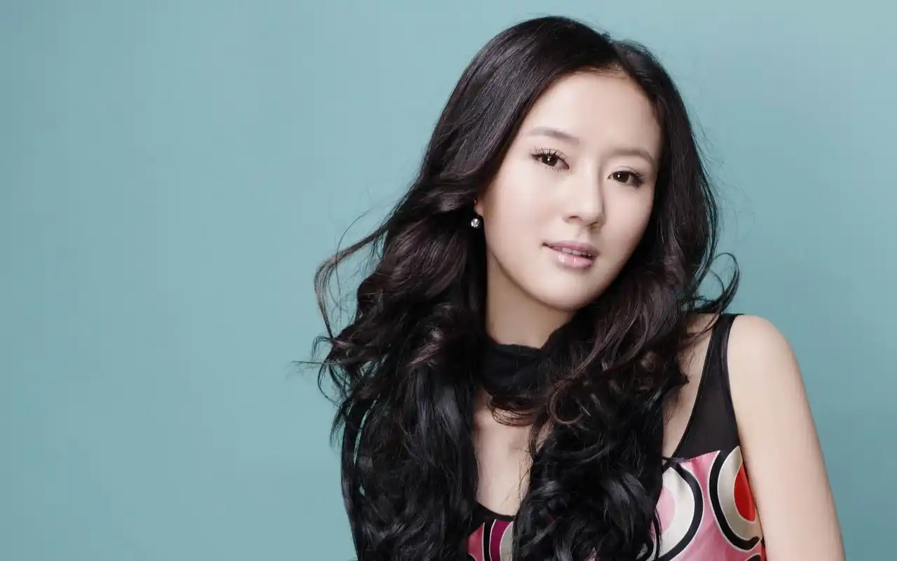 周牧茵 清雅壁纸