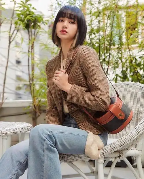 走进时尚之lisa短发大揭秘