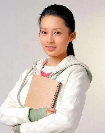 李沁出道前,曾被国家秘密培养9年,为何最后却进入了娱乐圈!_腾讯新闻