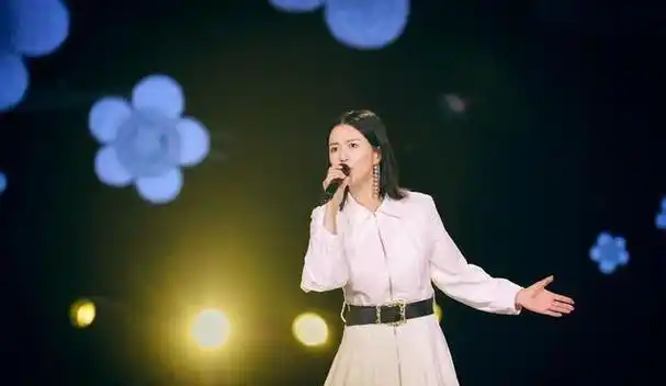 他被称"不老男神",妻子是歌手谭维维,今40岁无儿女令人遗憾