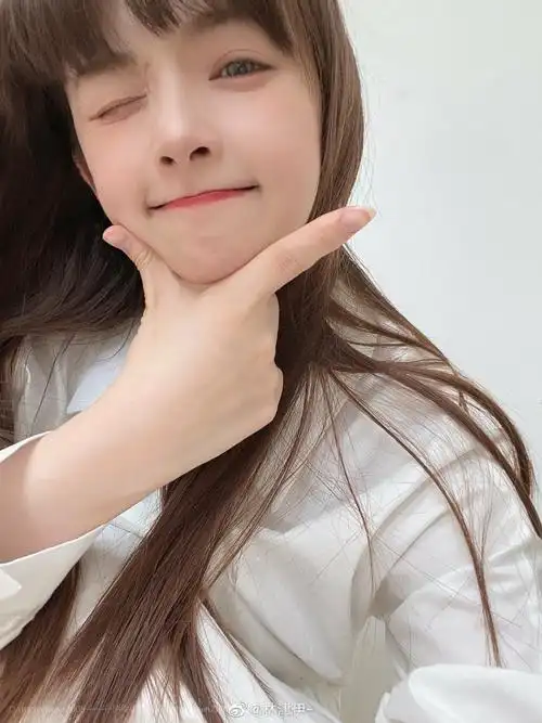 阳光伊人宝儿林津伊