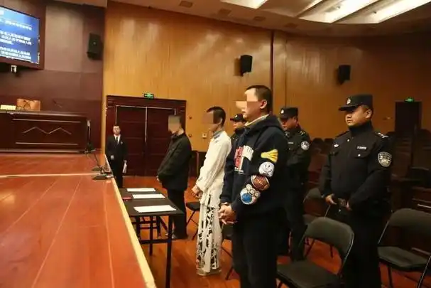 法槌敲响禁毒警钟!老河口法院集中公开宣判两起毒品犯罪案件