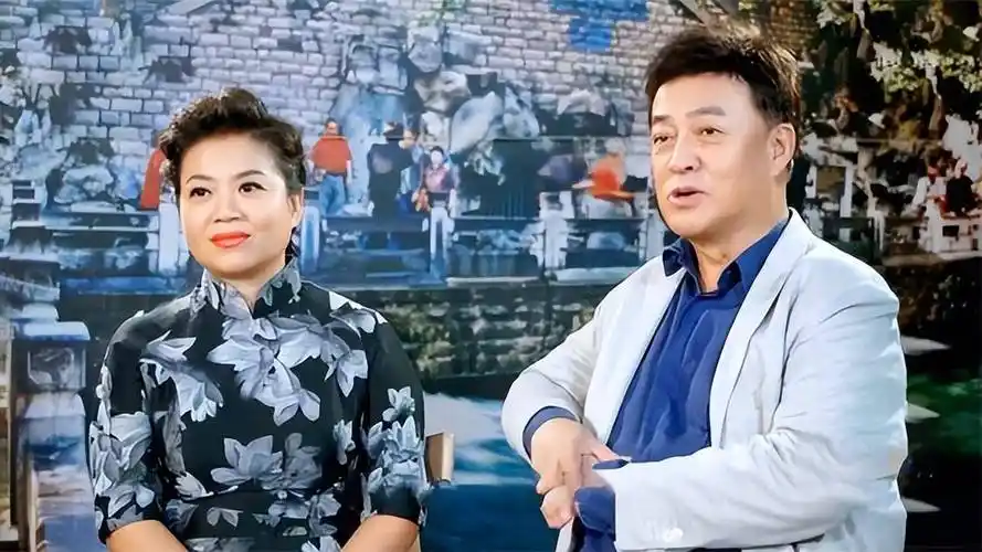 歌唱家张也:55岁未婚未育,和"男闺蜜"吕继宏神仙友情让人羡慕