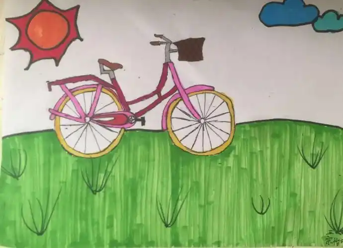 路轻骑》部分优秀作品欣赏 写美篇  选择好一个角度对自行车写生,画出