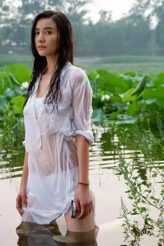 亲自上阵拍裸戏的女明星因为尺度太大她直接被封杀两年