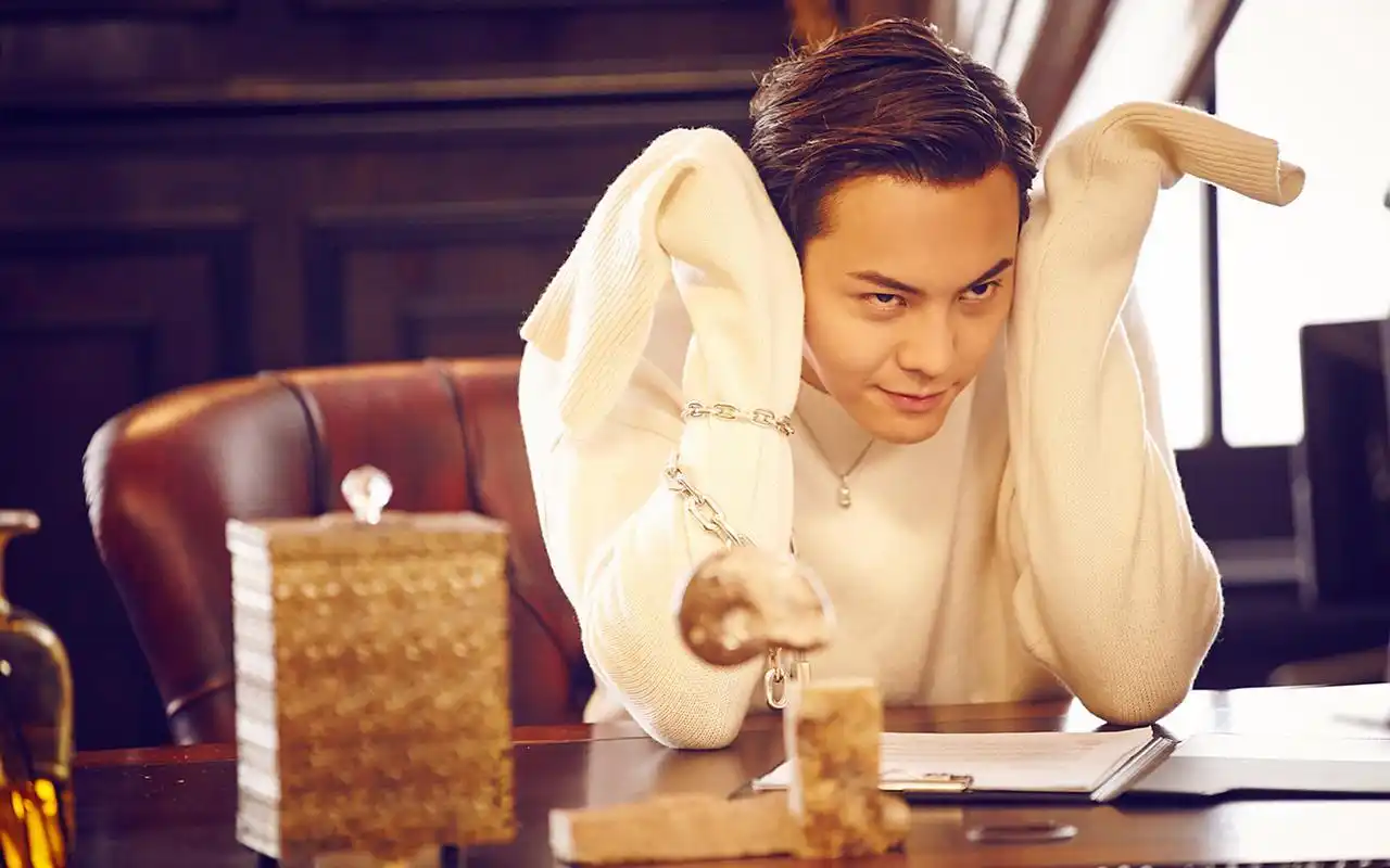 陈伟霆w企划mv图片桌面壁纸