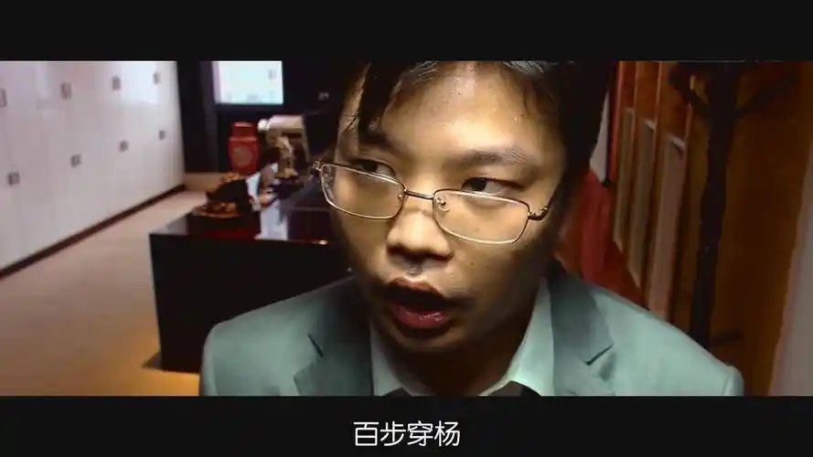 生长于我们本土的"后现代"类型电影-《疯狂的石头》