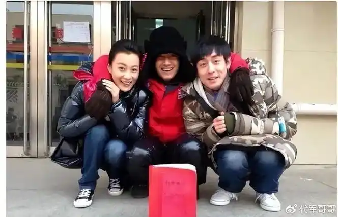 看到前男友为心上人准备的豪华婚礼和天价彩礼,徐梵溪明白了爱情的