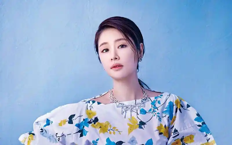 娱乐大爆料:杨紫,檀健次,王鹤棣,小s,冯绍峰,林心如_网友_作品_团队