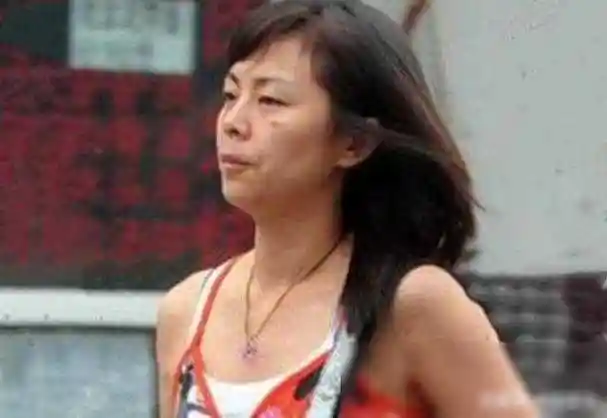 原创黄渤隐藏22年妻子曝光原来是我们的老熟人67难怪多年零绯闻