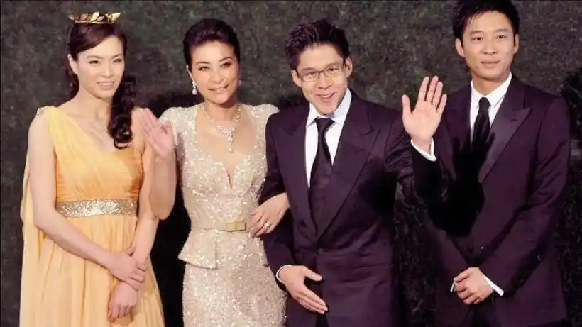 郭晶晶和霍启刚世纪婚礼,直击婚礼现场.