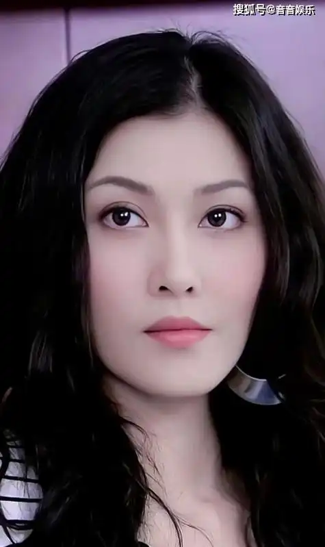 李彩桦写真大片曝光,因拒绝"规则"遭雪藏真相惊人!_魅力_女性_勇气