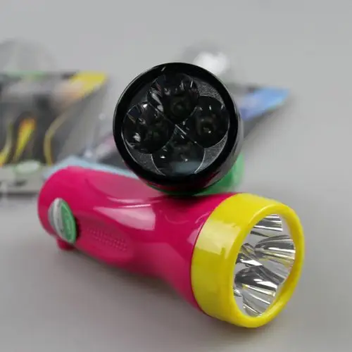 日美led家用充电式手电筒 强光户外露营便携照明远射迷你小手电筒