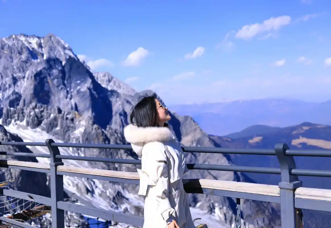 一个人的旅程是认识自己.太温柔容易偏执 爱人且爱一次 今日是 - 抖音