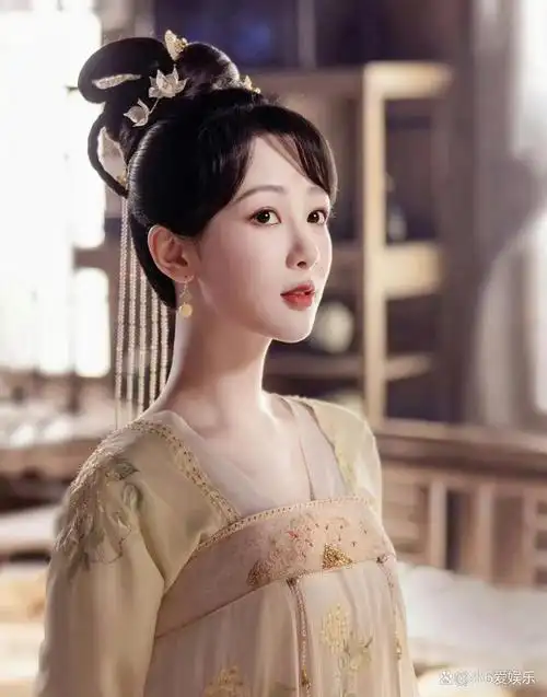 杨紫或将配合青簪行补拍,网友:道歉,剧组没有必要道德绑架杨紫