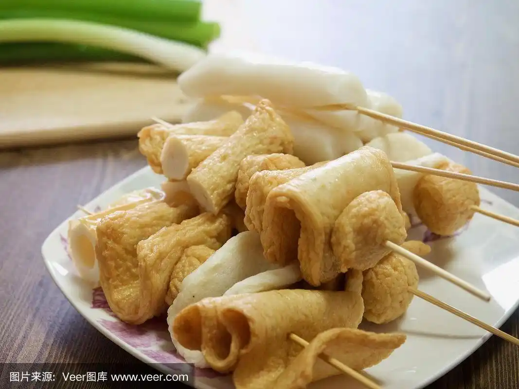 亚洲食品鱼饼串