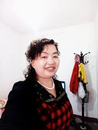 52岁丧偶女征婚照片(id:94928849)_新疆乌鲁木齐征婚交友_珍爱网