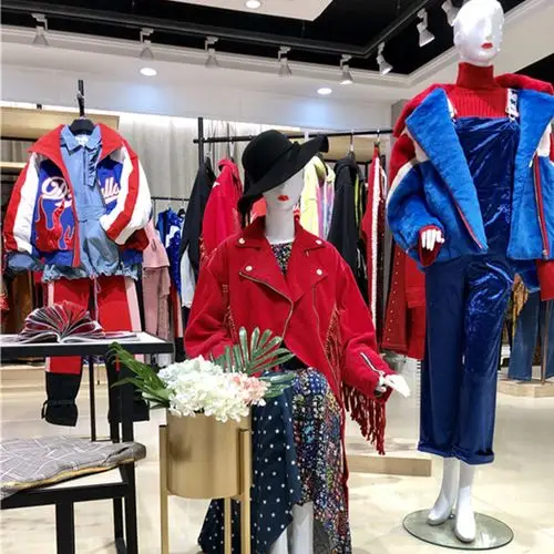原创潮牌女装乌丫秋冬专卖店正品库存尾货女装店直播爆卖女装品牌