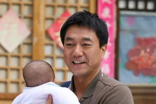 董勇再塑坚毅男人 《人生百事》成就创业教科书