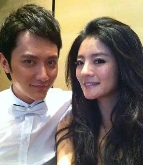 "分手大师"冯绍峰:次次皆能全身而退,为何赵丽颖是过不去的坎_绯闻