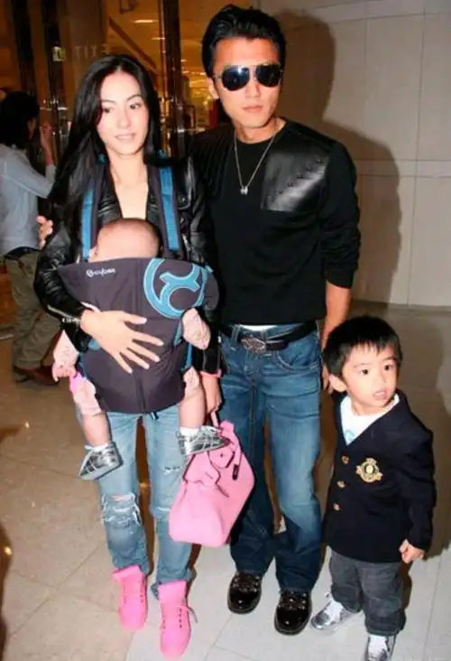 张柏芝谢霆锋爱情再现,还是原配夫妻好!