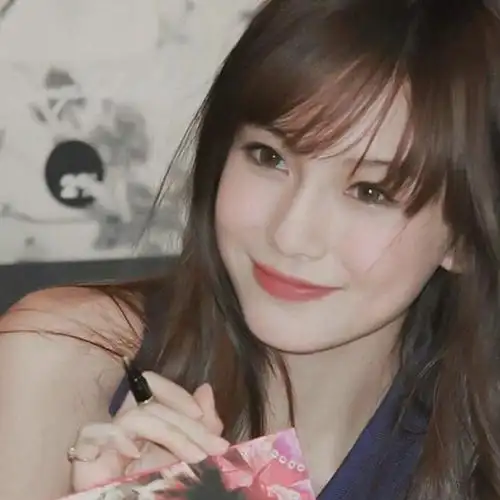 angelababy早期生图__财经头条