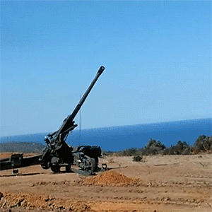 文赋词,武挽弓 :异乡炮声中的上校诗情!