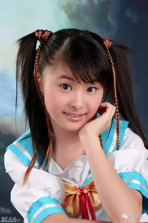 先说美雪,黄安仪演的,当年的画风是这样的