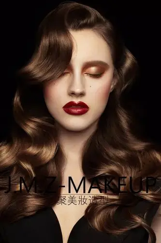 你若想变美我愿意奉陪到底此文献给化妆师