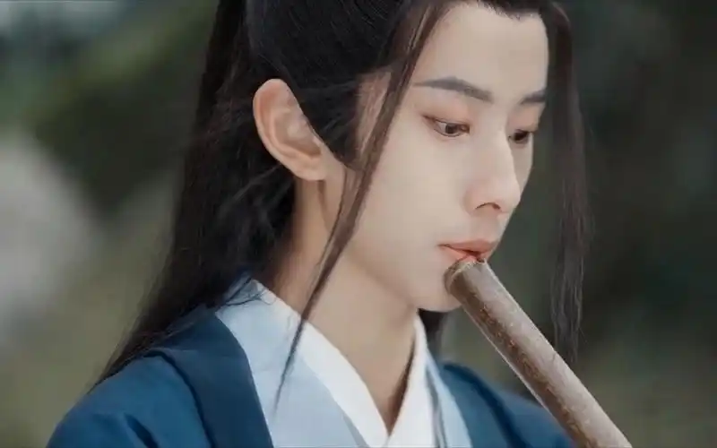 仙气十足 #国风古韵 #古装帅哥 #满满的少年感,颜值太可了,清俊小