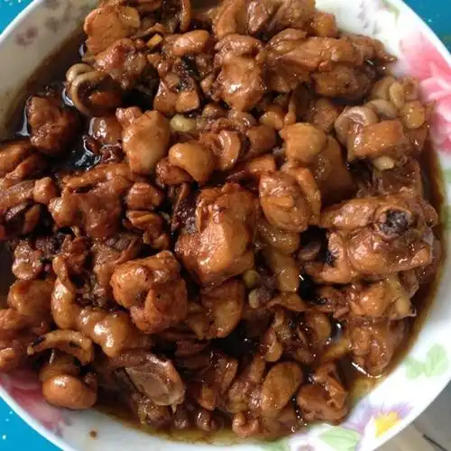 70泥鳅也是鱼℡做的家常红烧鸡块